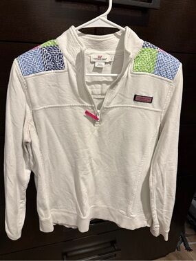 Vineyard Vines White Quarter-Zip Pullover with Blue, Green & Pink Accents